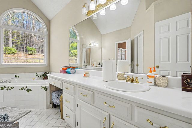 570 Morgan Court, Hampton, GA 30228