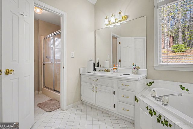 570 Morgan Court, Hampton, GA 30228