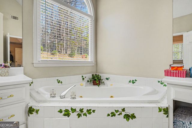 570 Morgan Court, Hampton, GA 30228