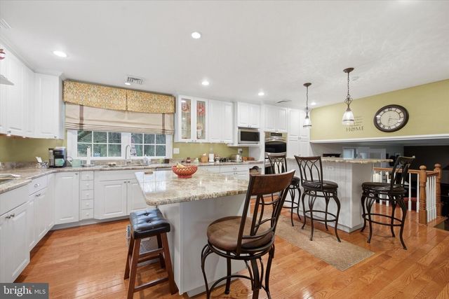 326 N FUNK RD, Boyertown, PA 19512