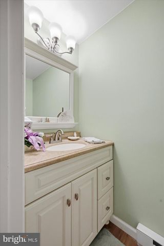 326 N FUNK RD, Boyertown, PA 19512