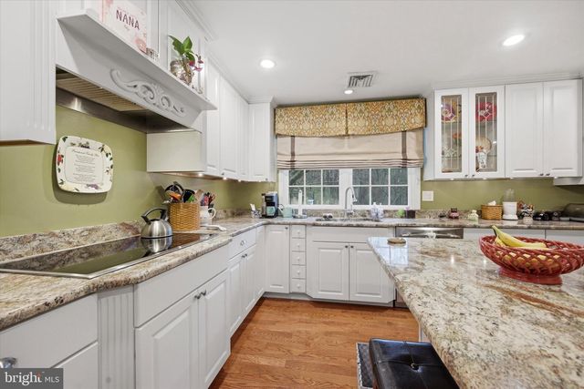 326 N FUNK RD, Boyertown, PA 19512