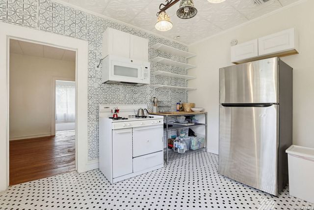 239 E Ligustrum, San Antonio, TX 78228