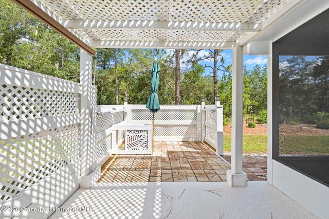 8 Dahlia Court, Homosassa, FL 34446