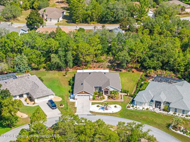 8 Dahlia Court, Homosassa, FL 34446