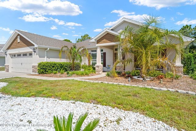8 Dahlia Court, Homosassa, FL 34446