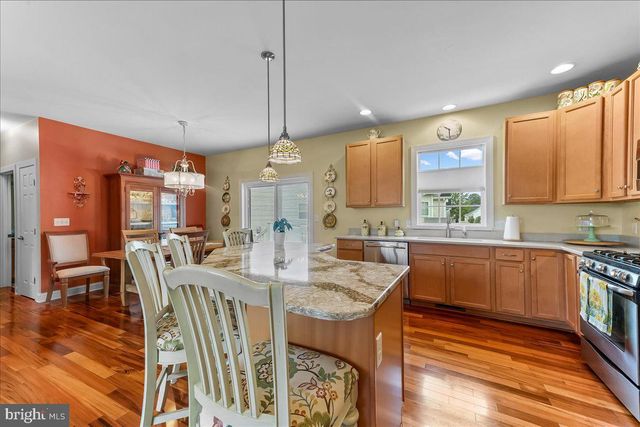 57 WINDING CARRIAGE LN, Dover, DE 19904