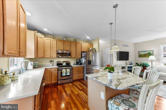 57 WINDING CARRIAGE LN, Dover, DE 19904