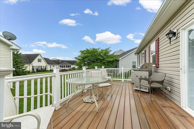 57 WINDING CARRIAGE LN, Dover, DE 19904