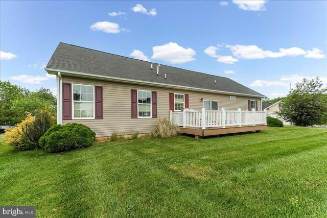 57 WINDING CARRIAGE LN, Dover, DE 19904