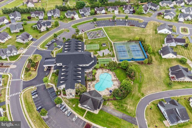 57 WINDING CARRIAGE LN, Dover, DE 19904