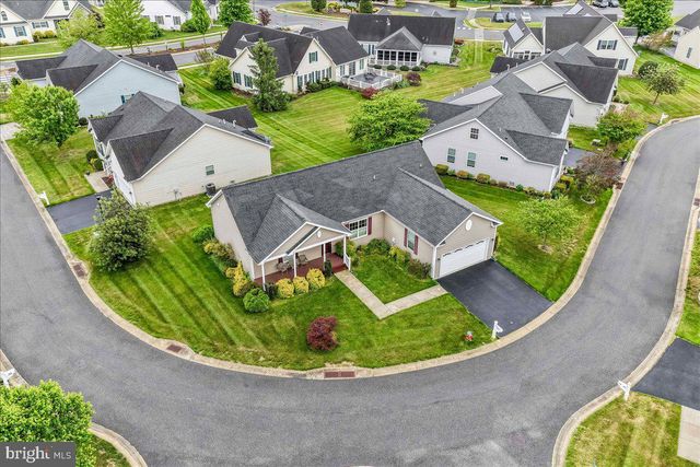 57 WINDING CARRIAGE LN, Dover, DE 19904