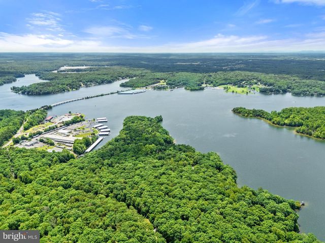 5036 CORSAIR TER, Mineral, VA 23117