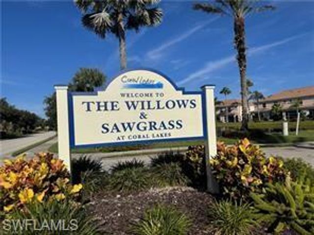 1406 Weeping Willow CT, Cape Coral, FL 33909