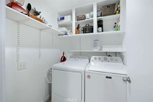 4852 Cabana Dr 104, Huntington Beach, CA 92649