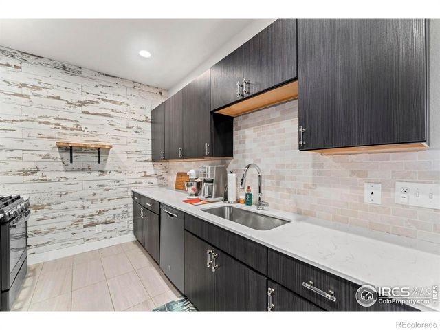 1401 W 85th Avenue 405, Denver, CO 80260