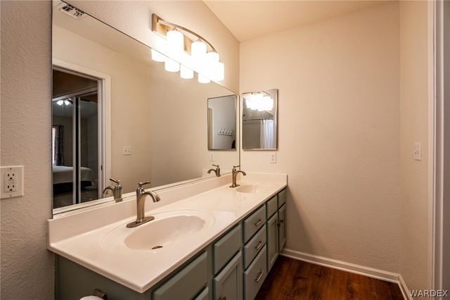 3902 E Nicole Avenue, Kingman, AZ 86409