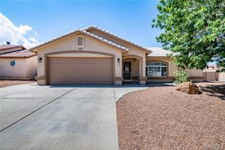 3902 E Nicole Avenue, Kingman, AZ 86409