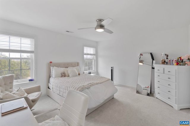 1243 WOODCOCK PL, Scottsville, VA 24590