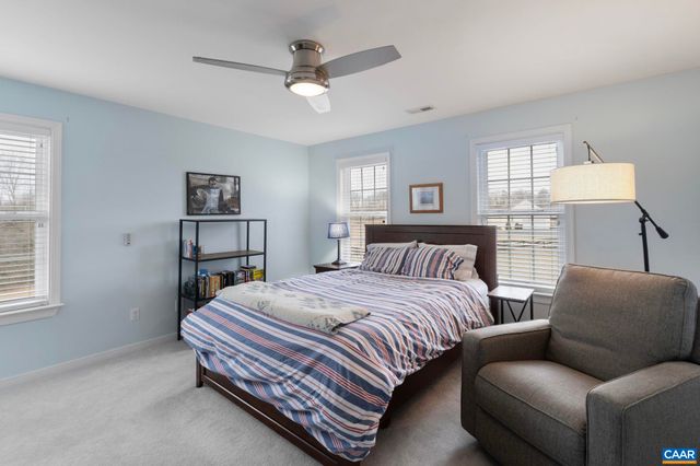 1243 WOODCOCK PL, Scottsville, VA 24590