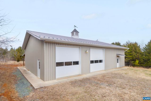 1243 WOODCOCK PL, Scottsville, VA 24590