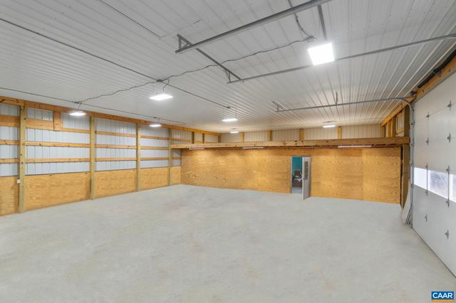 1243 WOODCOCK PL, Scottsville, VA 24590