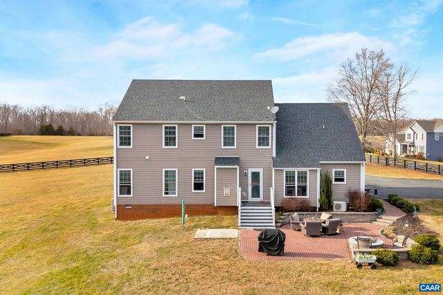 1243 WOODCOCK PL, Scottsville, VA 24590