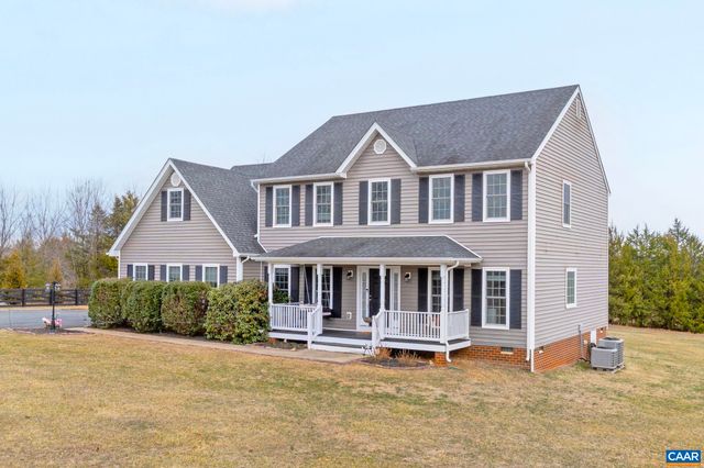 1243 WOODCOCK PL, Scottsville, VA 24590