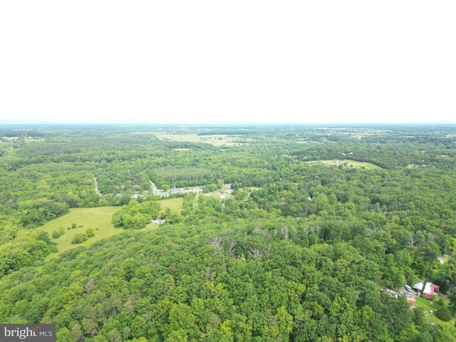 1117 WESTERN LN, Front Royal, VA 22630