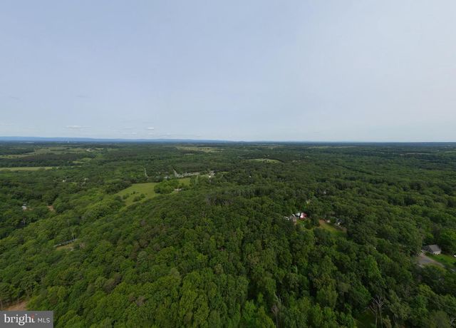 1117 WESTERN LN, Front Royal, VA 22630