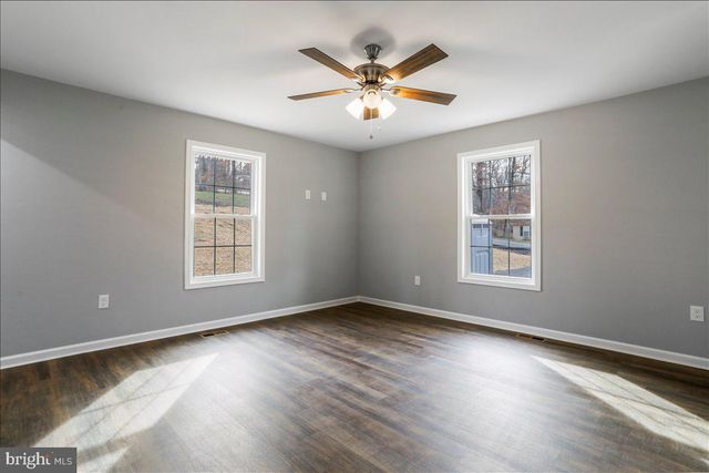 1117 WESTERN LN, Front Royal, VA 22630