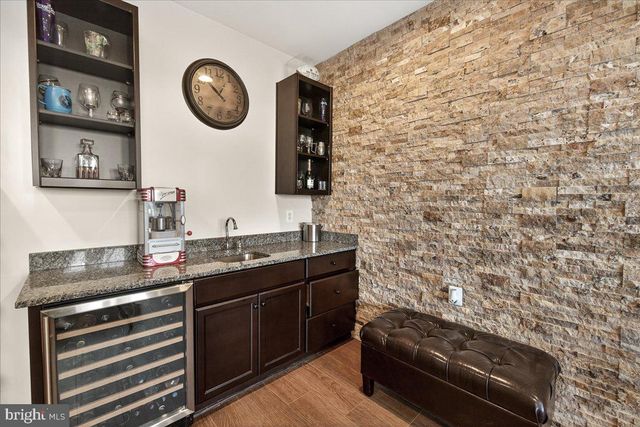 1094 HOLDEN RD, Frederick, MD 21701