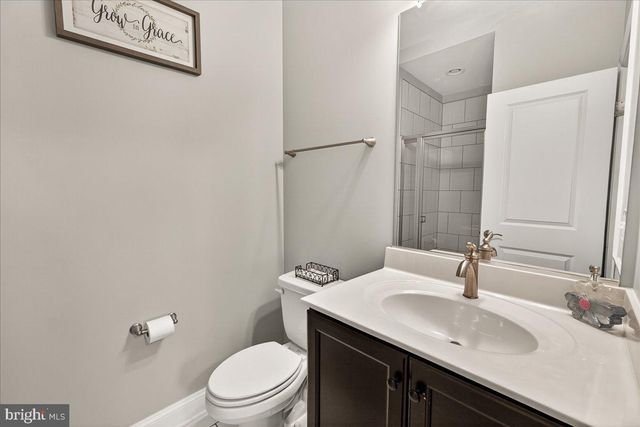 1094 HOLDEN RD, Frederick, MD 21701
