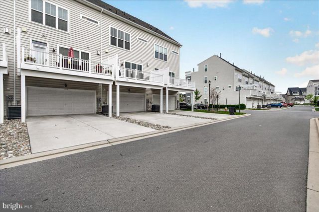 1094 HOLDEN RD, Frederick, MD 21701