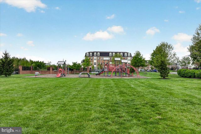1094 HOLDEN RD, Frederick, MD 21701