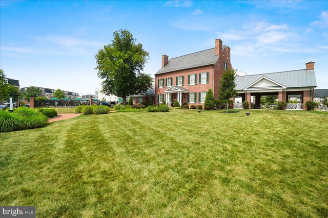 1094 HOLDEN RD, Frederick, MD 21701