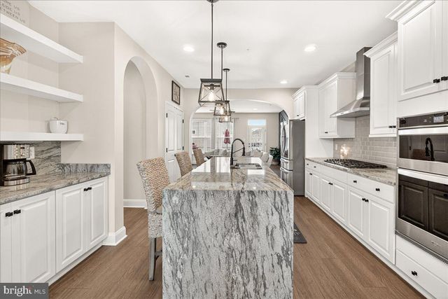 1094 HOLDEN RD, Frederick, MD 21701