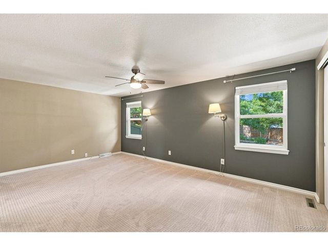 11127 W Wildhorse Peak, Littleton, CO 80127