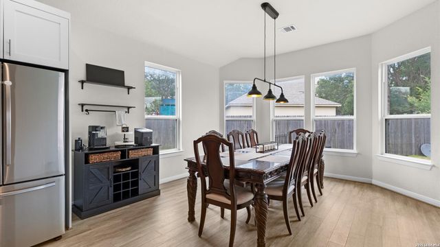 365 Vuelo, New Braunfels, TX 78132