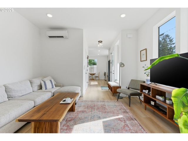 5290 Se 68TH Ave 4, Portland, OR 97206