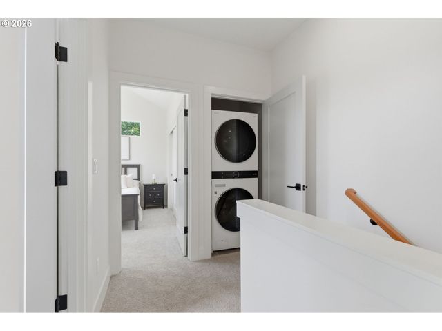 5290 Se 68TH Ave 4, Portland, OR 97206