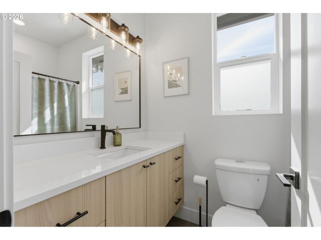 5290 Se 68TH Ave 4, Portland, OR 97206