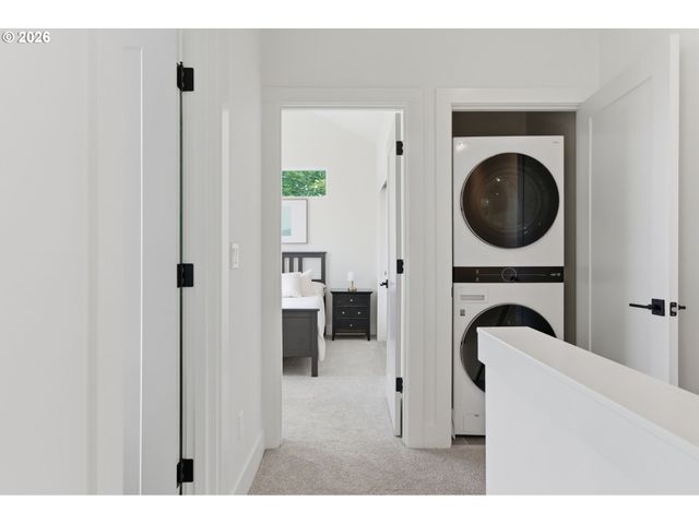 5290 Se 68TH Ave 4, Portland, OR 97206