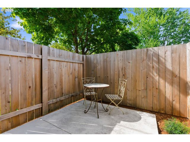 5290 Se 68TH Ave 4, Portland, OR 97206