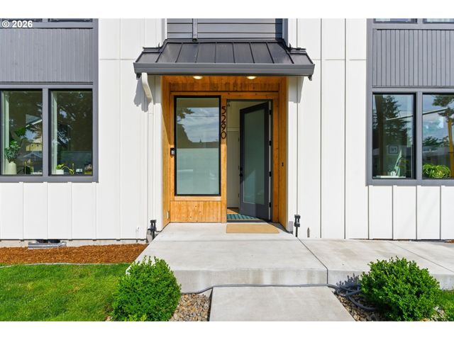 5290 Se 68TH Ave 4, Portland, OR 97206