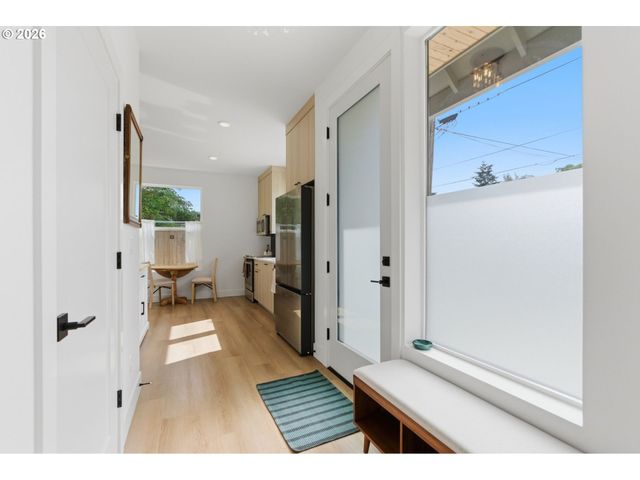 5290 Se 68TH Ave 4, Portland, OR 97206