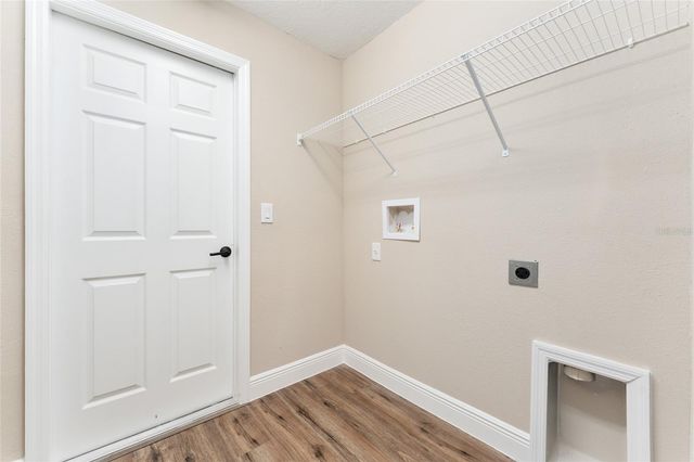 6042 NW 65TH STREET, Ocala, FL 34482