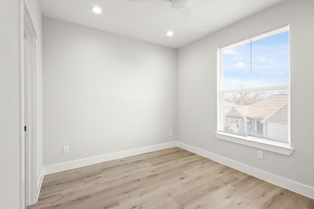 2105 Sam Wilson Street E, Houston, TX 77020