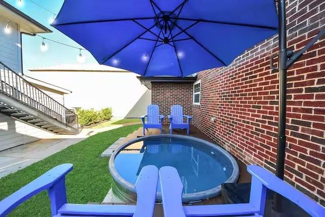 1912 Arbor Street 3, Houston, TX 77004