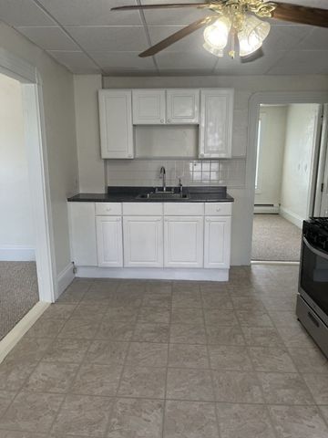 579 South Ave 3, Whitman, MA 02382